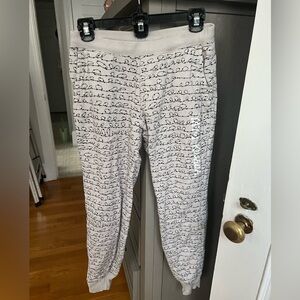 Yayoi Kusama x Uniqlo 2015 Museum of Modern Art Sweatpants Size XS Women’s​